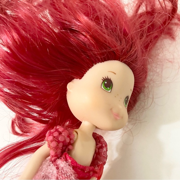 Strawberry Shortcake Doll 5” Tall - Picture 14 of 16